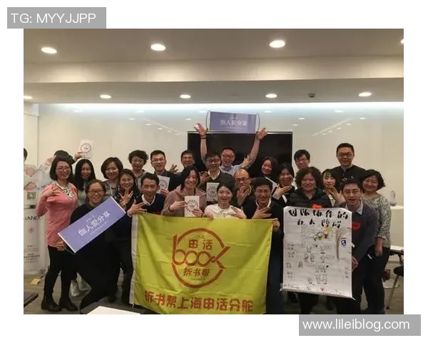 上海乒乓球队在钻石联赛中的团队协作展现出卓越实力与默契配合 上海乒乓球队在钻石联赛中的团队协作展现出卓越实力与默契配合